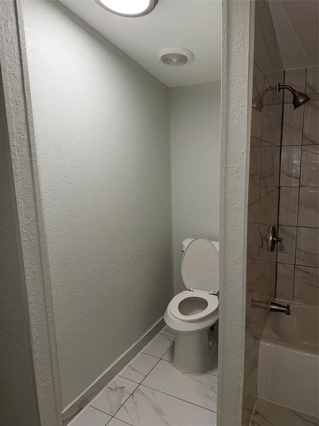 Building Photo - 13066 Aspen Way Ct