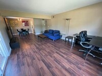 Building Photo - 10635 N Ivy Ct