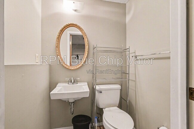 Building Photo - 11674 Greenhaven Ct