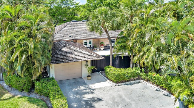Building Photo - 2107 Wightman Dr