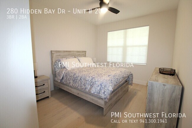 Building Photo - 280 Hidden Bay Dr
