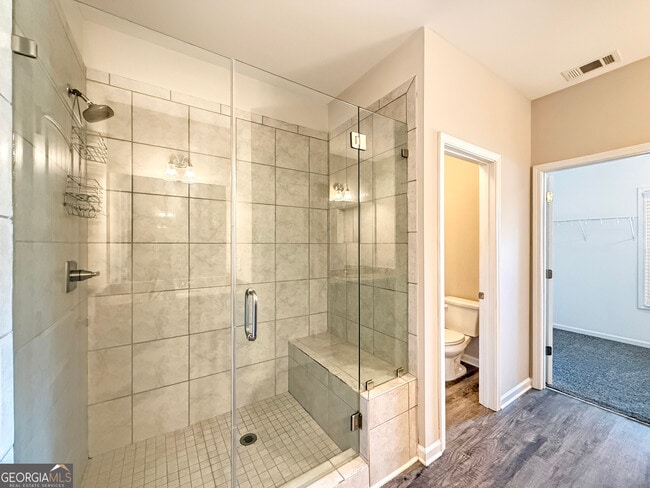 Building Photo - 6369 Woodland Station Dr