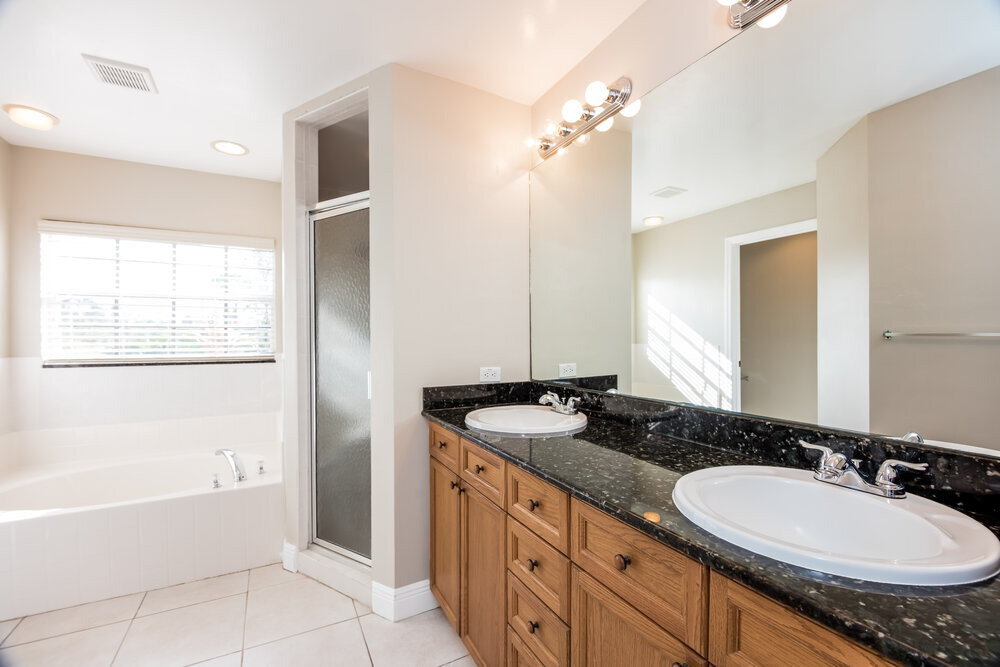 Building Photo - 1207 Summa Blvd