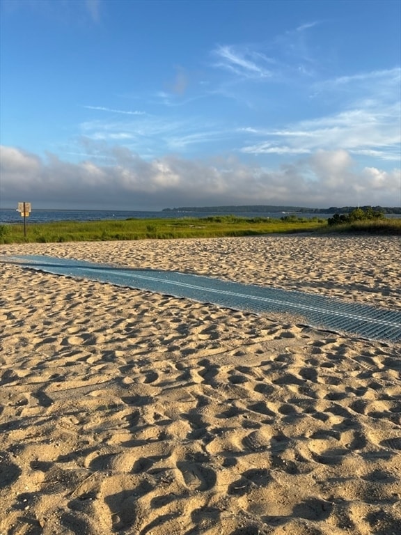 Building Photo - 83 Shore Ave