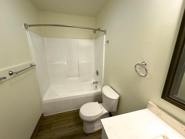Building Photo - 162 Lindfield Cir