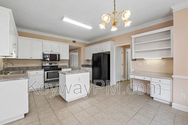 Building Photo - 1063 Waltons Pass