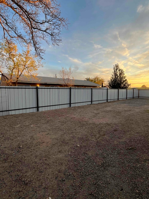 Building Photo - 511 Utah St SE