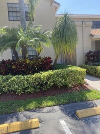 Building Photo - 6682 Montego Bay Blvd