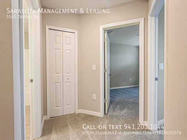 Building Photo - 5545 Tripoli Dr