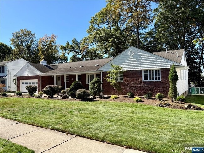 Building Photo - 50 Concord St