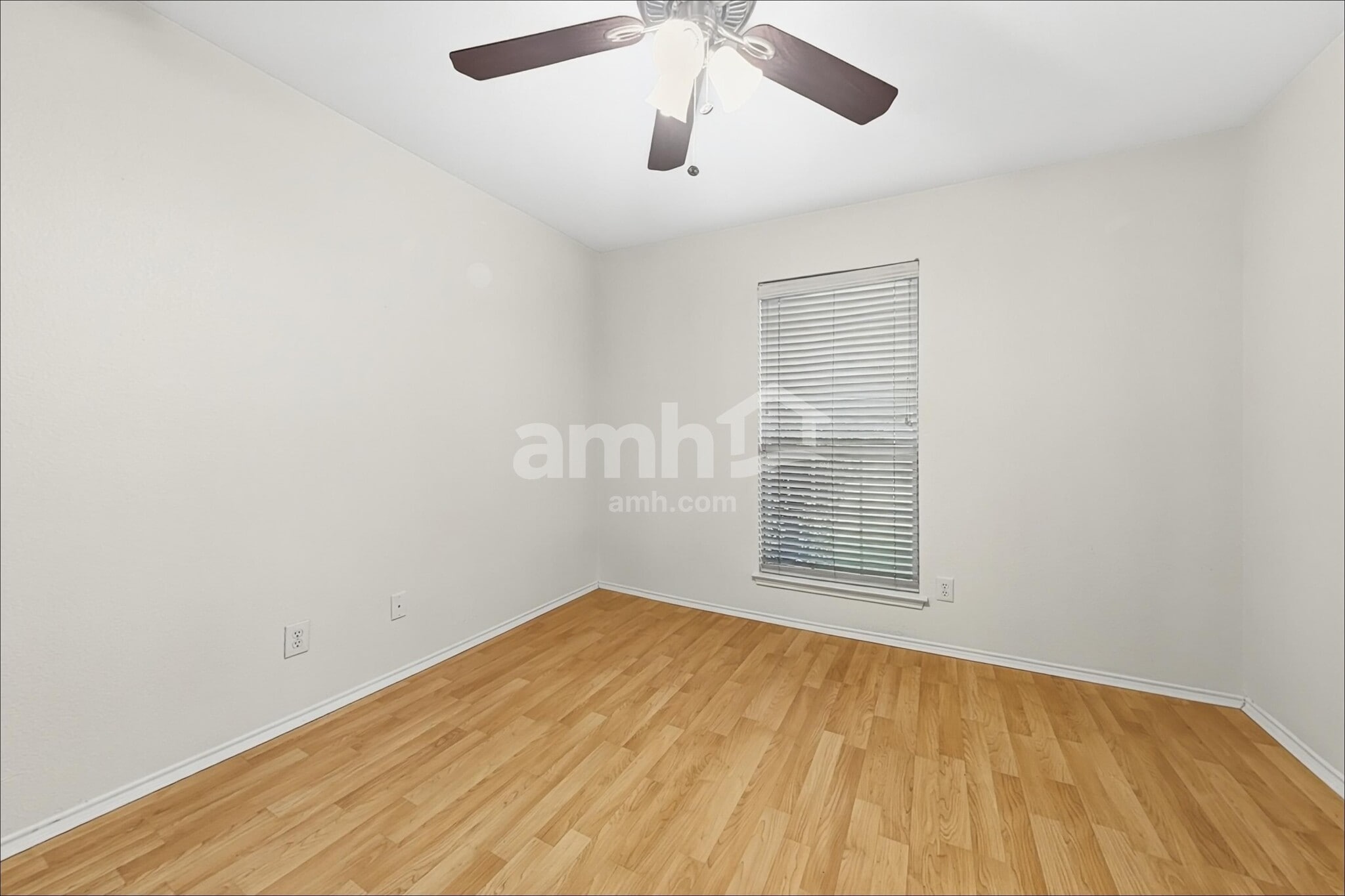 Building Photo - 1000 Redfish Dr