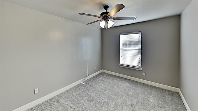 Building Photo - 1612 NW 157th Cir