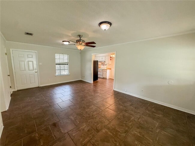 Building Photo - 8613 McAllister Dr