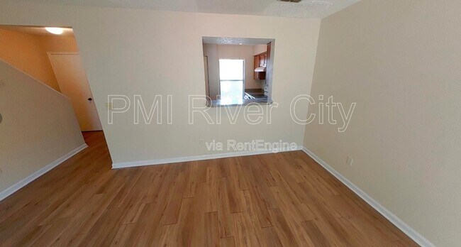 Building Photo - 1202 Maitland Ave