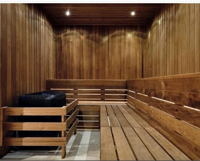 Building Photo - 75 14th St NE