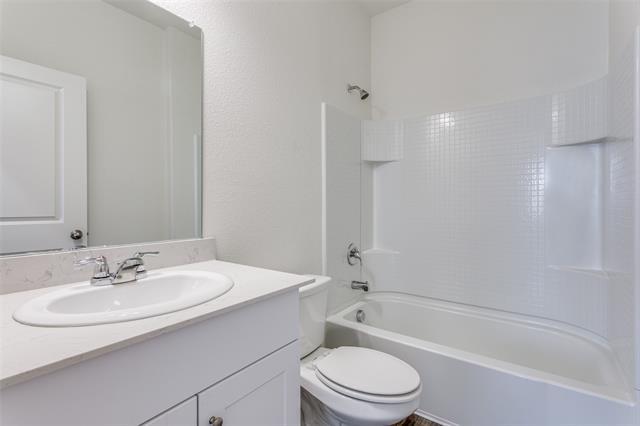 Building Photo - 41 Glen Crossings Rd