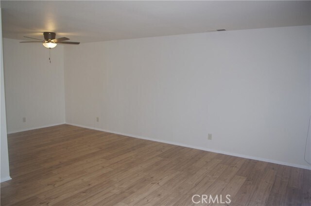 Building Photo - 5548 Welland Ave