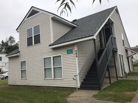 Building Photo - 200 N 18th St
