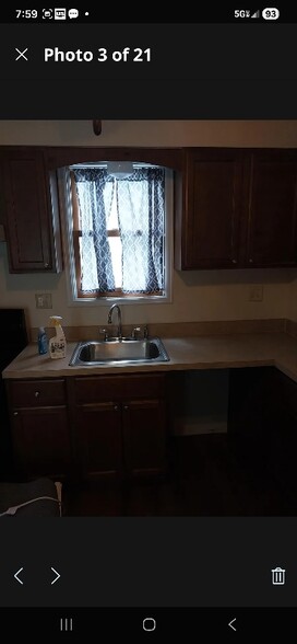 Building Photo - 1230 Park Ave