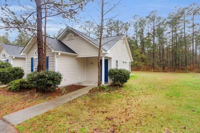 Building Photo - 3825 Elizabeth Ave