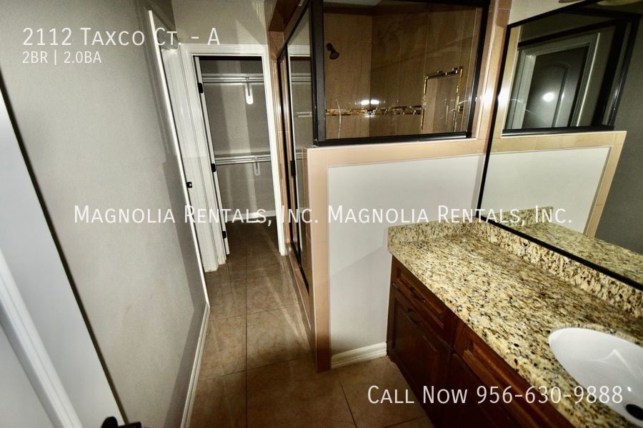 Building Photo - 2112 Taxco Ct