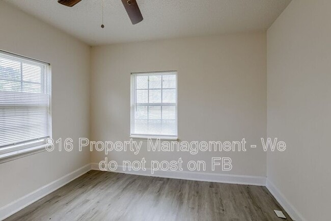 Building Photo - 6215 S Benton Ave