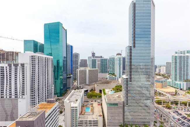 Building Photo - 151 SE 1st St