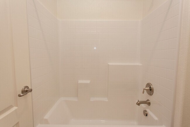 Building Photo - 6049 Red Sun Dr
