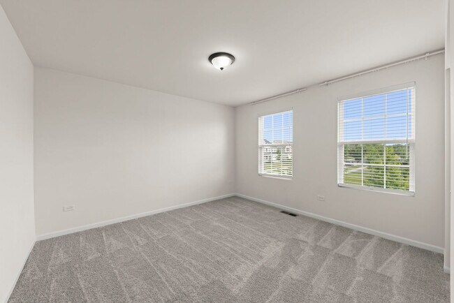 Building Photo - 26325 W Old Orch Trl