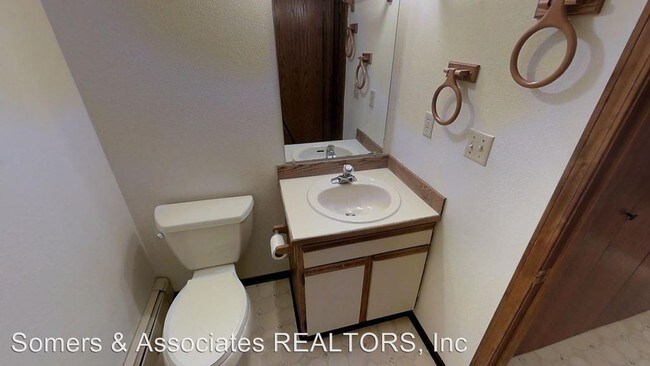 Building Photo - 2 br, 1.5 bath House - 4932 Dartmouth Drive