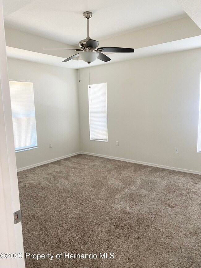 Building Photo - 5635 Pillar Ave