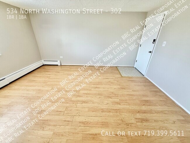 Building Photo - 534 N Washington St