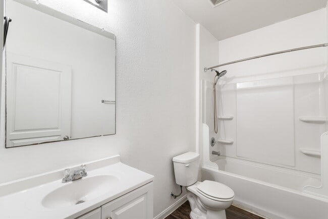 Building Photo - 835 Coffee Mill Creek Ln