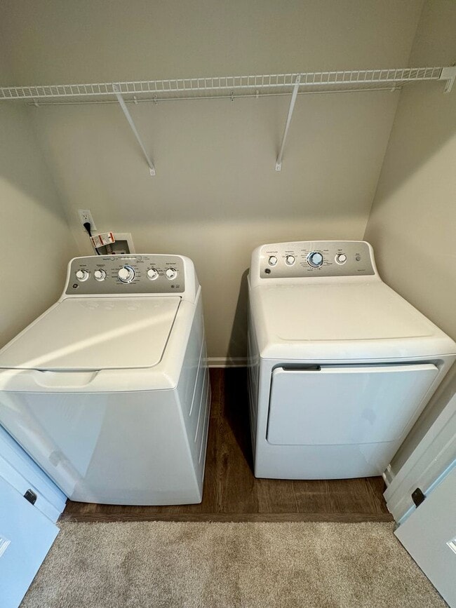 Building Photo - New Construction 3BR/2.5BA Townhouse