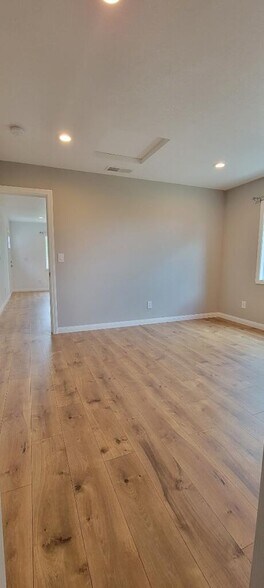 Building Photo - 13479 Canyonwood Ct