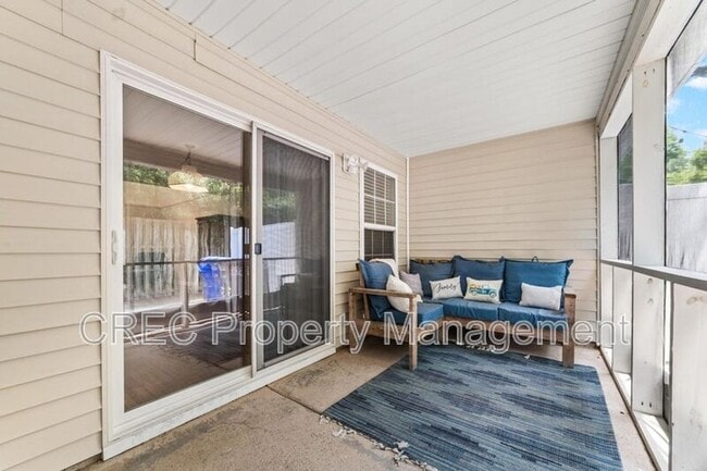 Building Photo - 2451 Scholar Ln