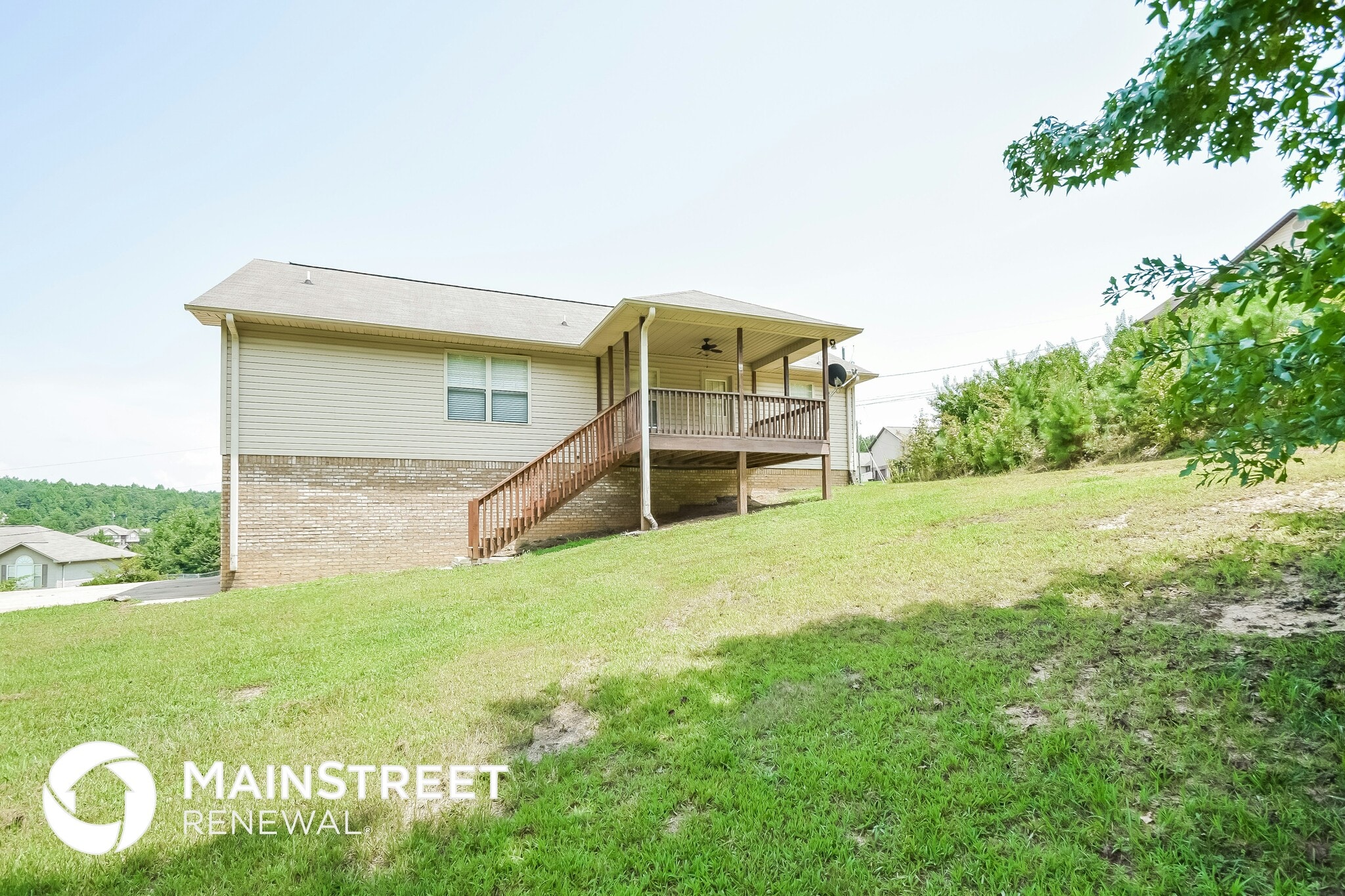 Building Photo - 695 Starlite Dr