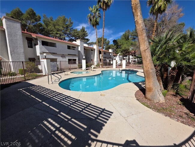 Building Photo - 6671 W Tropicana Ave