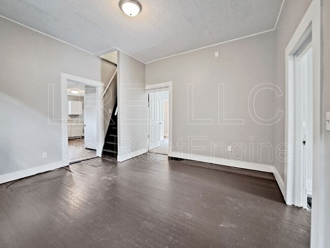 Building Photo - 741 S 37th St