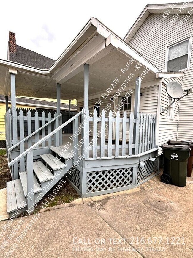 Building Photo - 4034 E 44th St