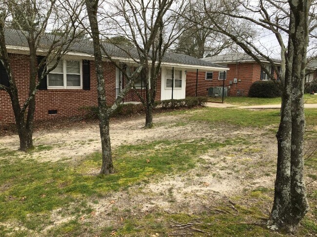 Building Photo - 2916 Walden Dr