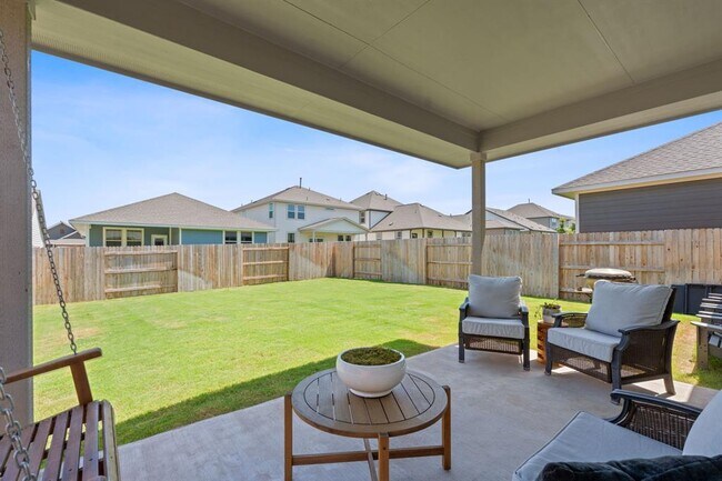 Building Photo - 179 Kings Cyn Dr