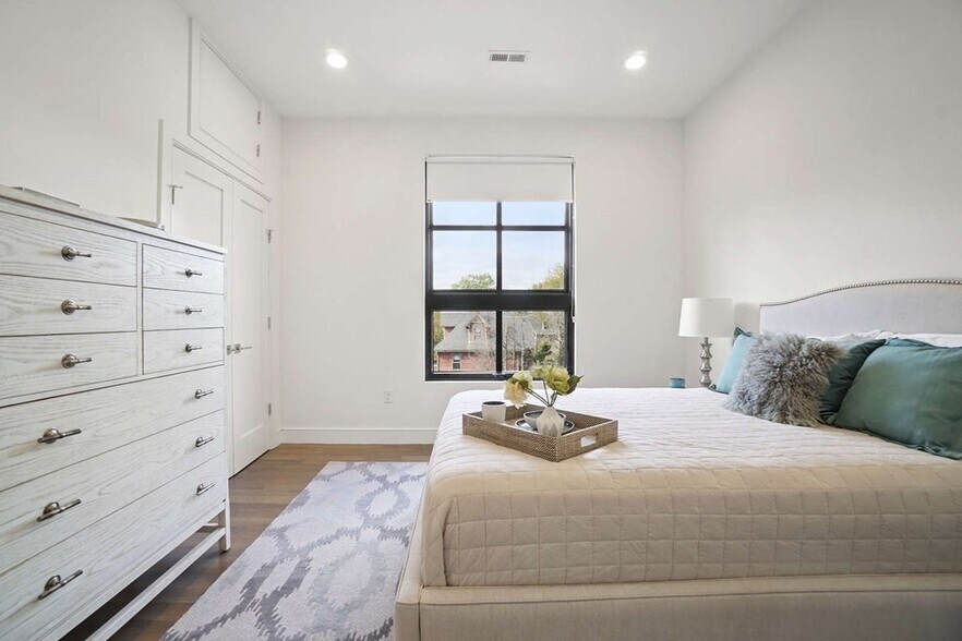 Bedroom 2 - 7 Burroughs St