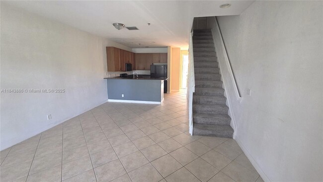 Building Photo - 4605 SW 75th Way