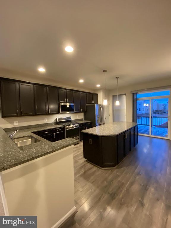 Building Photo - 113 Gristmill Ct