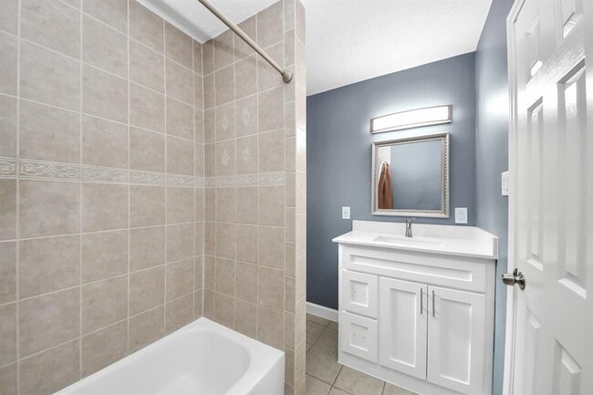 Building Photo - 12503 Foxburo Dr
