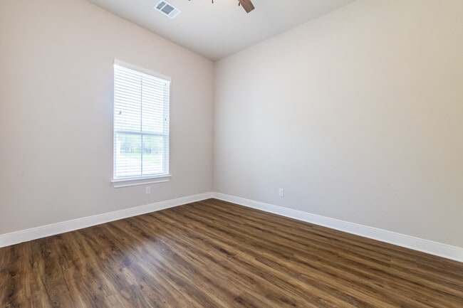 Building Photo - 106 Koele Ct