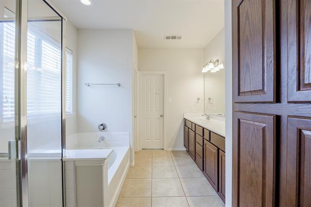 Building Photo - 1413 Cedarbird Dr