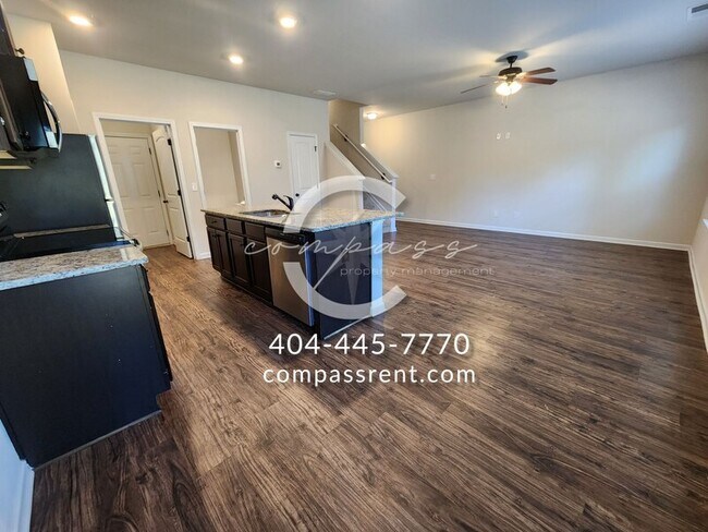 Building Photo - 1002 Mcconaughy Ct