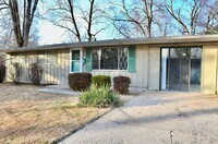 Building Photo - Charming 3-Bedroom Home in the Heart of Ka...